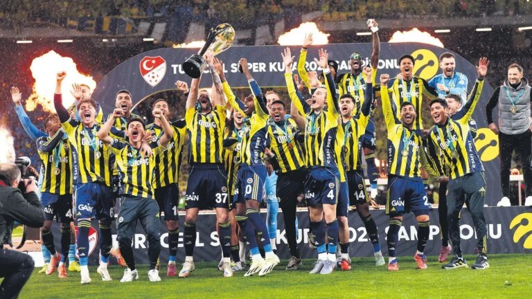 Olimpiyat’ta fener alayı – Son Dakika Spor Haberleri