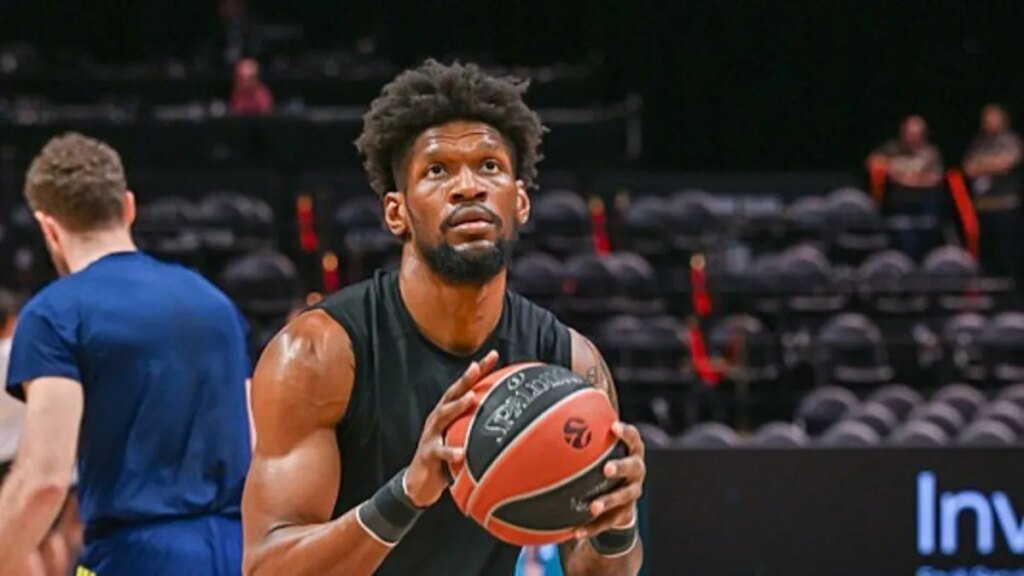 Fenerbahçe Beko’ya Chris Silva’dan kötü haber!