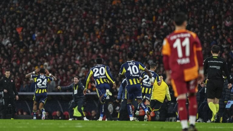 Galatasaray’dan flaş karar! Süper Kupa seremonisine…