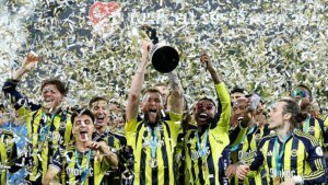 Şampiyon Fenerbahçe kupasına kavuştu! – Son Dakika Spor Haberleri