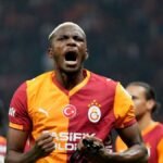 Victor Osimhen için İngiliz basınından Yeni kral benzetmesi!