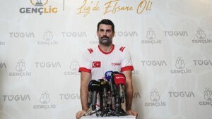 Volkan Demirel: Ederson benden iyi kaleci