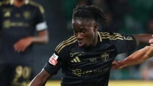 Galatasarayın yeni transferi Renato Nhaga İstanbula geliyor!