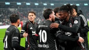 Spor Yazarları İnceledi: Beşiktaş vs Tümosan Konyaspor Maçı Değerlendirildi