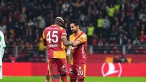 Galatasarayın tek rakibi PSG! Aslan, son şampiyonu sıkı takipte!