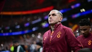 Galatasarayda Lucas Torreiradan ayrılık iddialarına flaş yanıt!