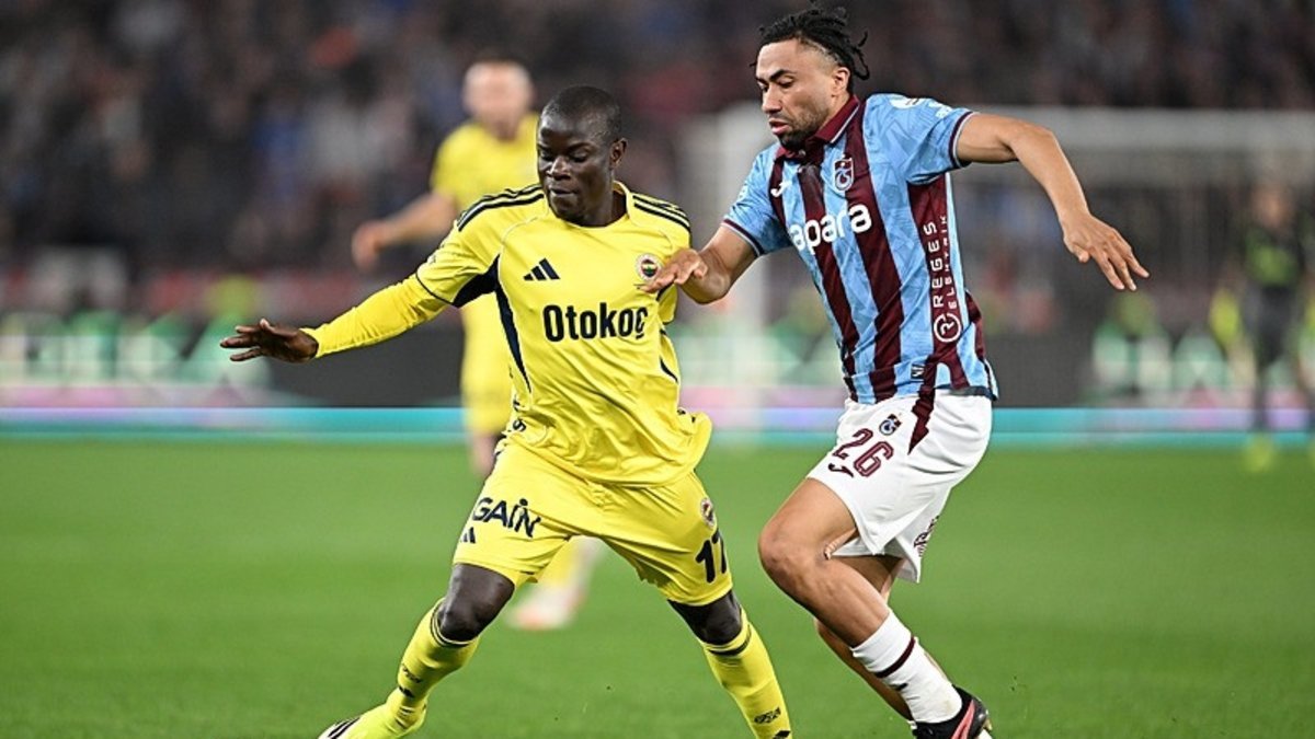 Usta yazardan derbi sonrası flaş eleştiri: Takım bir kişi eksikti!