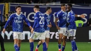 Carlos Returns to the Island