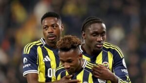 Fenerbahçes eye on Trabzon