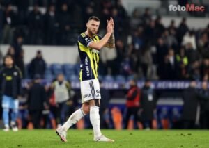 Fenerbahçeden stoper transfer operasyonu! İşte A ve B planları