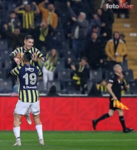 Fenerbahçede İlginç Emre Mor Haberi!