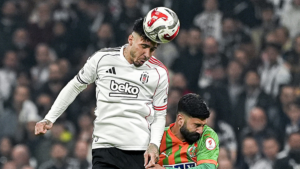 Emirhanın performansına stadıyla övgü