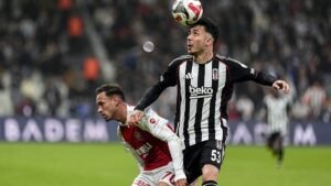 Emirhan kesin ilk onbirde
