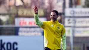 Fenerbahçede derbi hazırlıkları devam ediyor! Alvarez ve Semedo