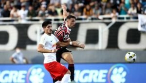 Kevin Lomonaconun sürpriz dönüşü