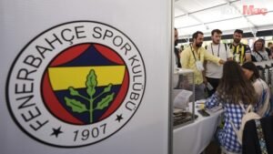 Aykut Kocamandan flaş hamle! 3 ismi Fenerbahçeye getiriyor