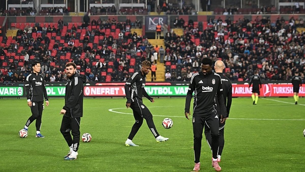 Beşiktaşta Rashica krizi!