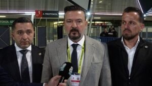 Fenerbahçeden önemli duyuru! Galatasarayın şampiyonluğuna yanıt…