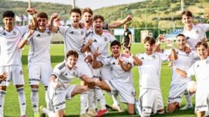 U17den Muhteşem Zafer: 4