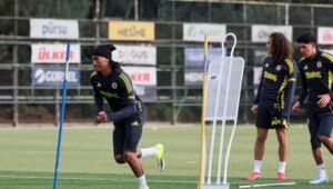Fenerbahçe RAMS Başakşehir maçına hazır