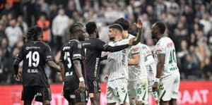 Beşiktaşın 2 şutu direkte patladı! İşte o pozisyonlar