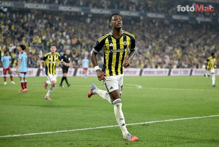 Jhon Duran komşularını çılgına çevirdi! Polise şikayet ettiler