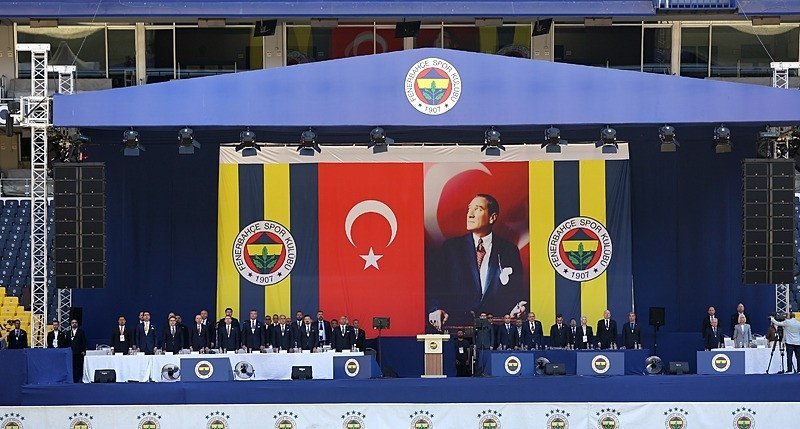 Fenerbahçede kongre gergin başladı!