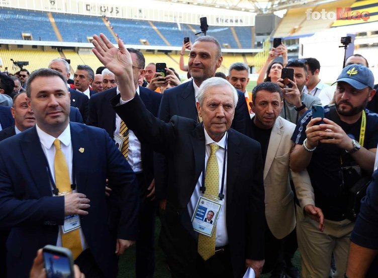 Fenerbahçede stoper mesaisi! 4 yıldız listede
