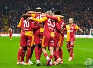 Galatasarayın Napoli ile flaş takası! İtalyanlar duyurdu