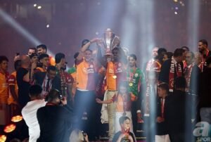 Galatasarayda Okan Buruk ile Dursun Özbek arasında sözleşme ve transfer toplantısı!