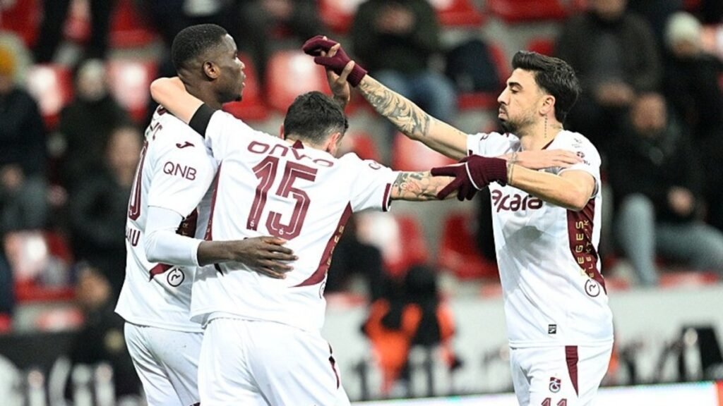 Trabzonspor deplasmanda Kayserisporu 3
