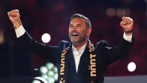 Galatasaraydan önemli transfer hamlesi! 10+4 yıldız futbolcu takıma katıldı.