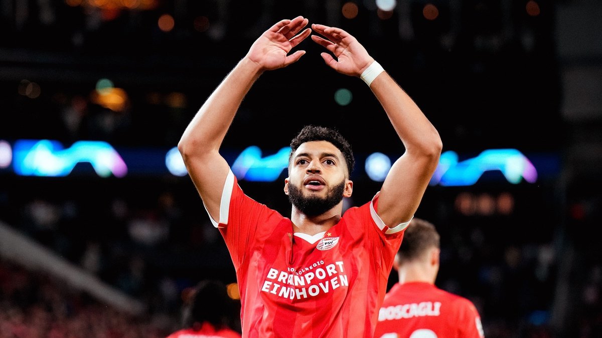 Galatasarayın yeni 10 numara transferi Hollandadan geliyor!