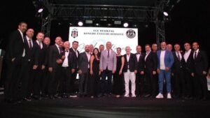 Siyah ve Beyaz Gece