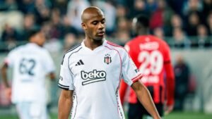 Tiago Djalo, gelecek vadeden bir oyuncu olarak olumlu rapor aldı