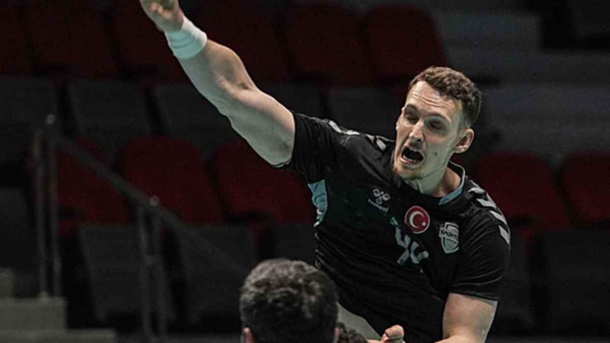 Tobias Cvetko resmi olarak duyuruldu
