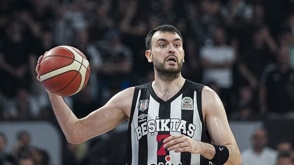 Yiğit Arslandan duygusal ayrılık mesajı