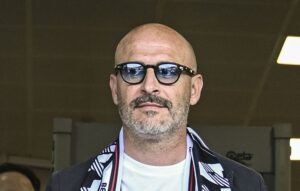 Beşiktaşta 1 ayrılık, 3 transfer! Canlı yayında bir bir açıkladı