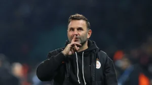 Galatasarayın Beklenmedik Transferi Beşiktaşı Şaşırttı!