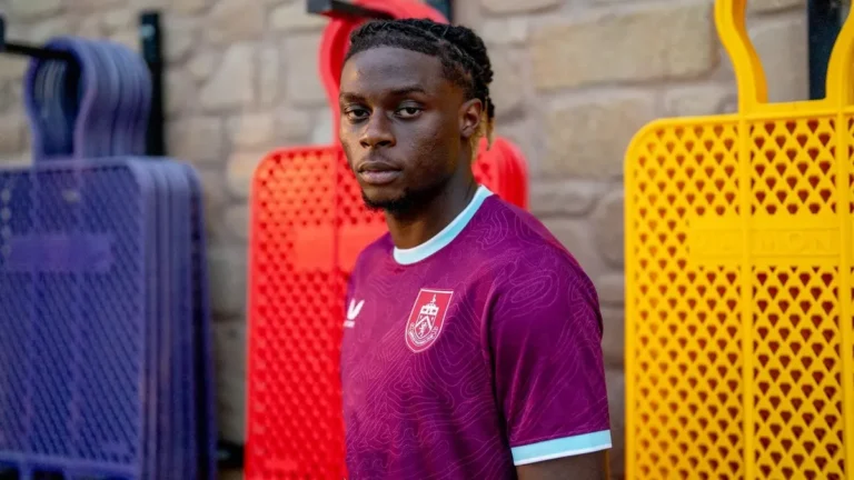 Galatasarayın Yeni Transferi Lesley Ugochukwu İstanbula Geliyor!