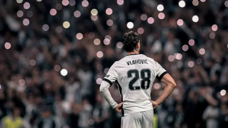 Dusan Vlahovic UEFA Avrupa Liginde paylaşım yaptı.