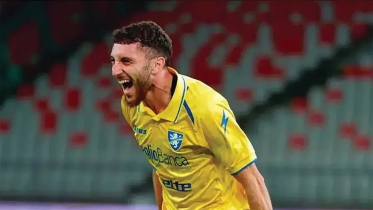 TRANSFER BOMBA: Beşiktaşta Fares Ghedjemis hareketliliği!