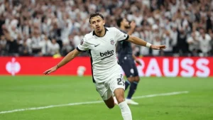 Beşiktaş, Pokunun golüyle farkı 3e çıkardı!