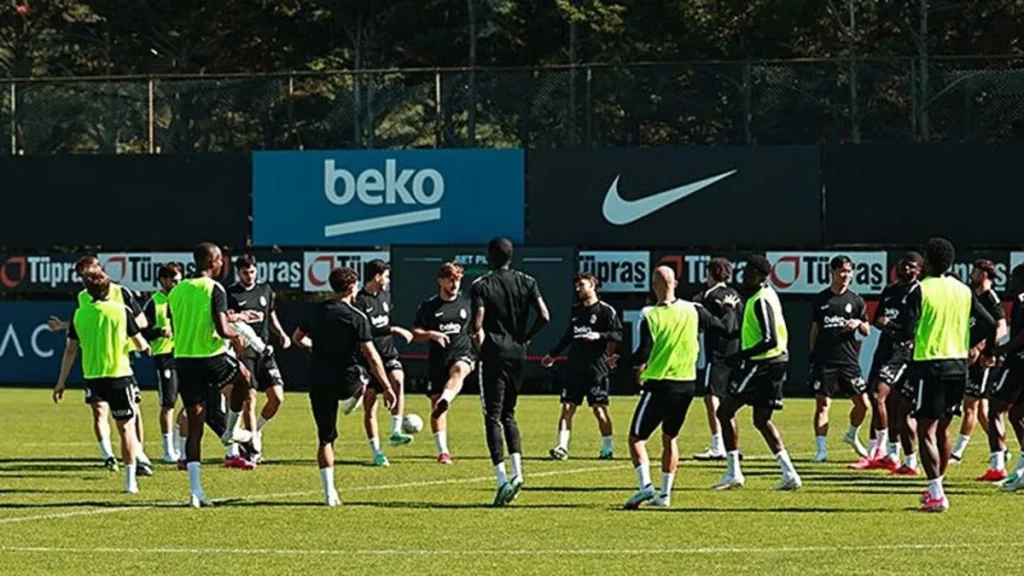 Beşiktaş Hazırlıklarını Tamamladı: Kocaelispor Maçına Odaklandı
