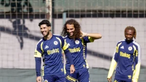 Fenerbahçe, Çaykur Rizespor Maçına Tam Hazır: Kritik Karşılaşma Öncesi Son Hazırlıklar Tamamlandı!